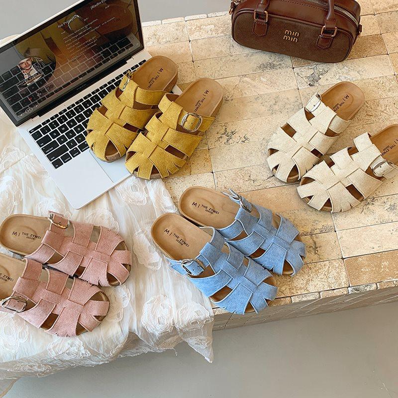 Fashion Female Shoes Cover Toe Ladies' Slippers Luxury Slides Platform 2025 Designer Retro Slippers Casual Cover Toe Shoes Slides Sliper