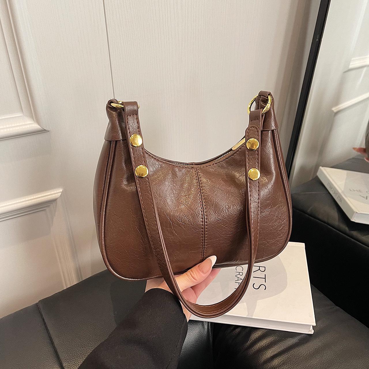 

Модная женская сумка кроссбоди плиссе в корейском стиле: Универсальный дизайн подмышек кофейный