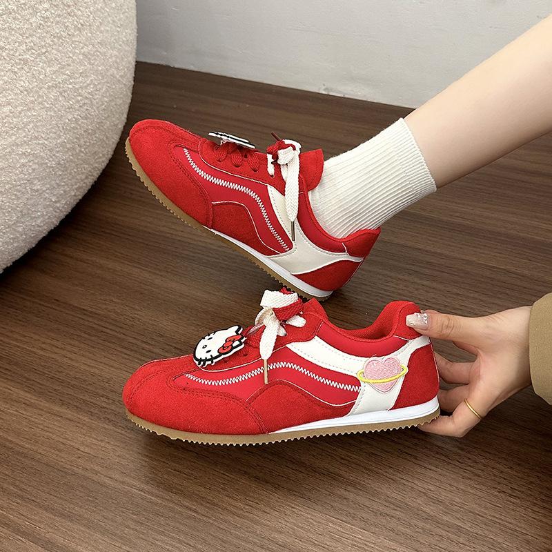 Cute Hello Kitty Sneakers Women's 2025 Autumn New Retro Argand Training Shoes Platform Non-slip Lace-up Board Shoes