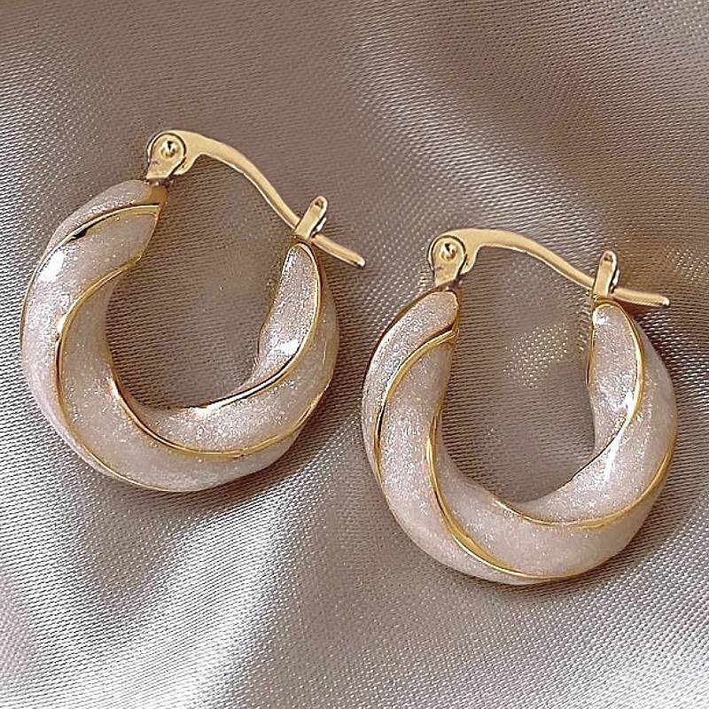 

Huitan Twisty Women Hoop Earrings Elegant Accessories with White Enamel Party Wedding Gold Color Luxury Zircon for Lady Daily