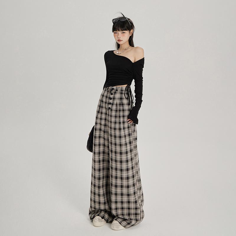 

Женские повседневные брюки с высокой талией и широкими штанинами в клетку - осенний стиль на пуговицах M