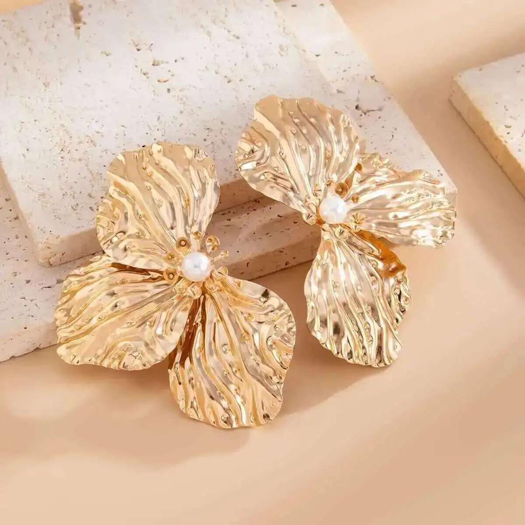 Salircon Vintage Exquisite 5 Style Gold Color Flower Earring Women Punk Irregular Stud Earrings Statement Party Jewelry Gift