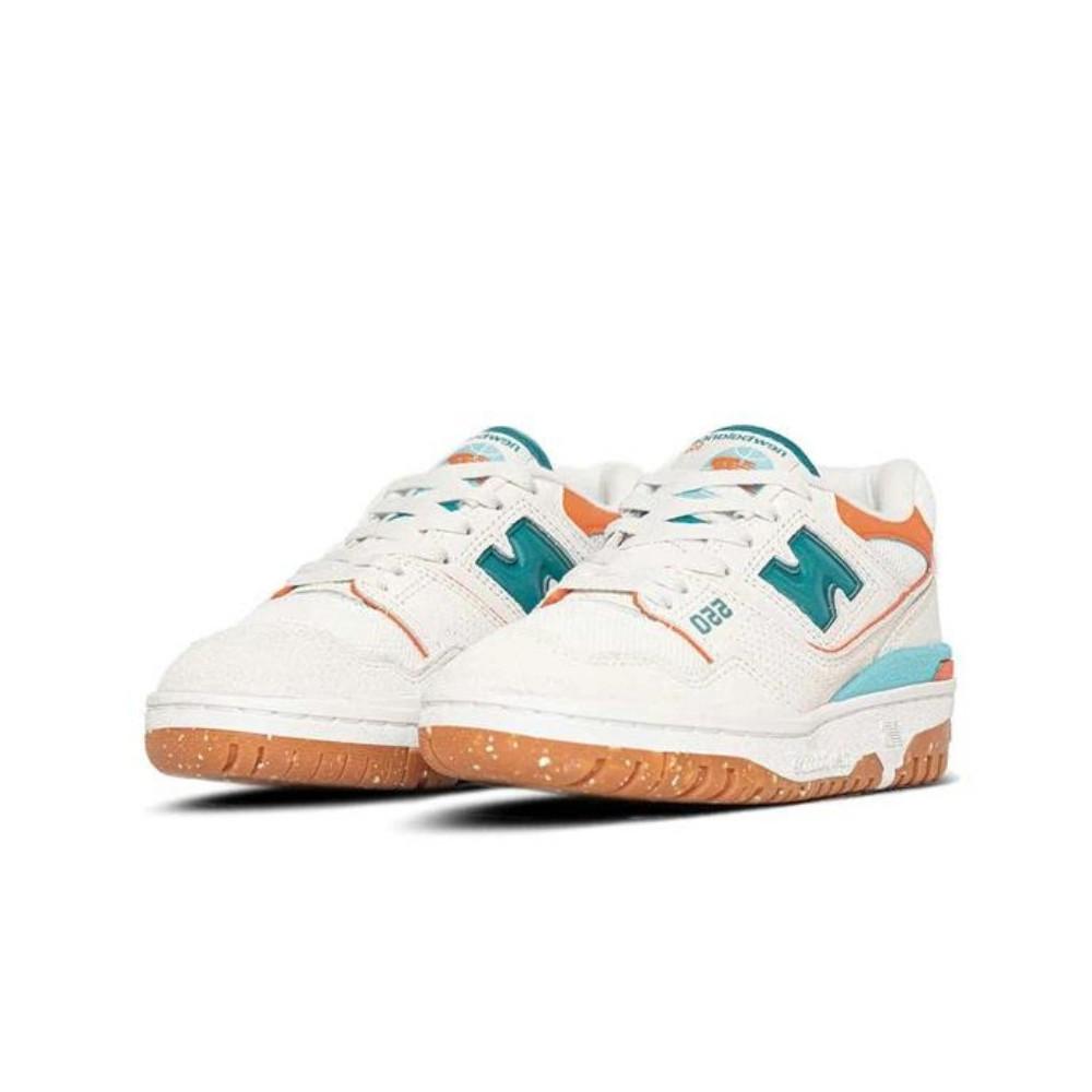 New Balance 550 Sea Salt Verdigris