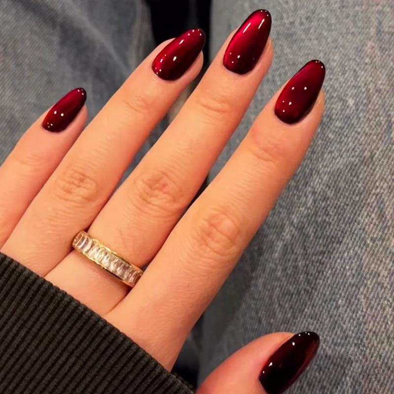 

Trendy Removable Cherry Red Cat Eye Nail Stickers - Popular Wearable Nail Art in Europe & America