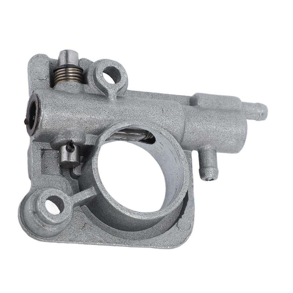 Chainsaw Oil Pump, Iron High Hardness Engine Oil Pump Accessories