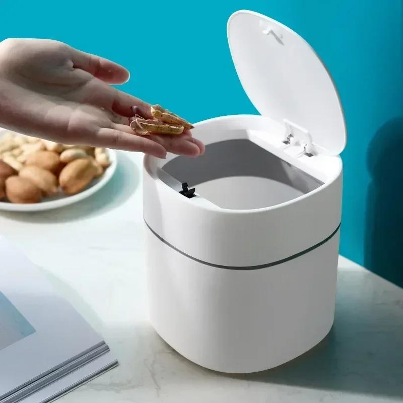 1PC Mini Small Waste Bins Desktop Garbage Basket Home Table Plastic Trash Can Office Supplies Dustbins Sundries Barrel Box