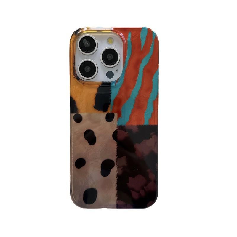 

Autumn-Winter Leopard Patchwork Phone Case for iPhone 14-17 Pro Max (4-Color, Female Design) iPhone 17 Pro Max