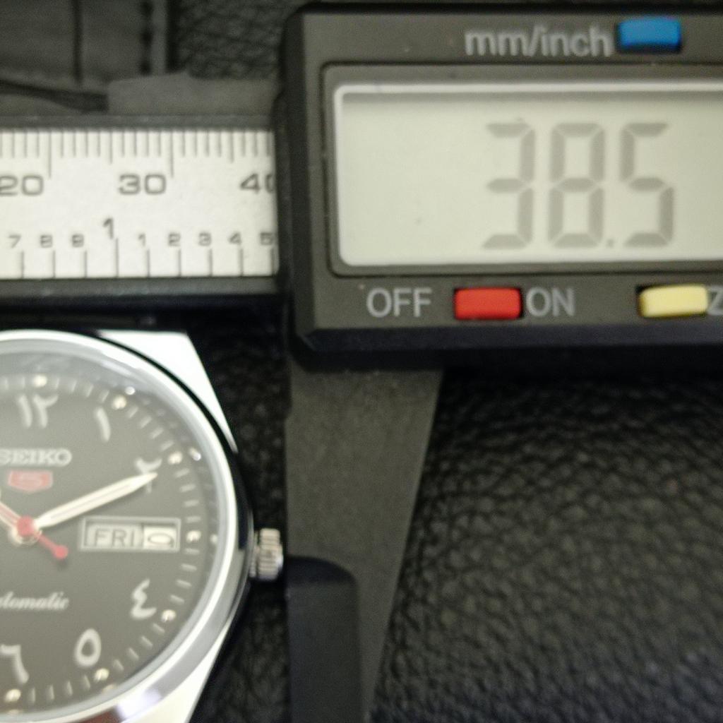 AUTOMATIC VINTAGE REFURBISHED SEIKO 5 JAPAN 6309A MENS BLACK WATCH a441362-5 Sk-a441362