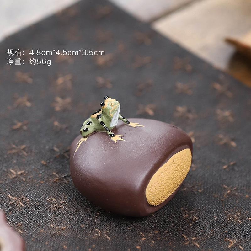 1PC Lucky Purple Clay Small Frog Statue Tea Pet Tea Art Ornaments Chinese Kung Fu Tea Handicrafts Ceremony Decor Accessories