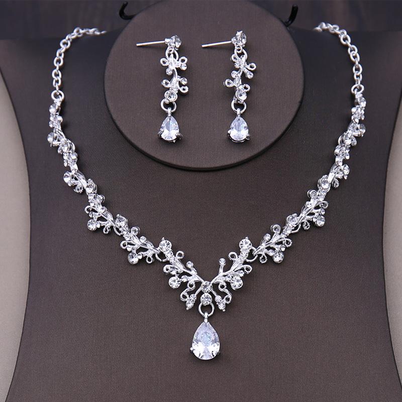 [Small batch customization] Cross-border exquisite bridal jewelry two-piece party dress wedding collarbone necklace earrings