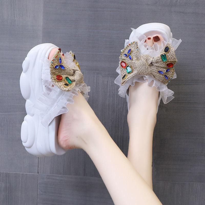 Bow-tie thick-soled slippers for women's summer outer wear, new fashionable rhinestone muffin, inner height-increasing slope heel sandals