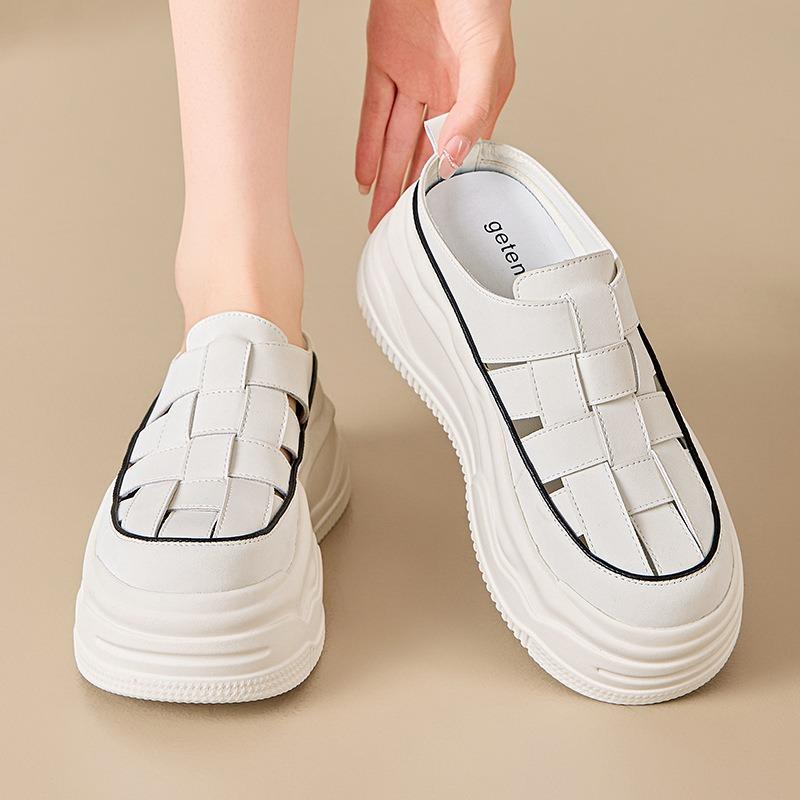 Baotou slippers women's new outer wear summer fashion high sense thick sole not tired feet with skirt sandals heightening shoes