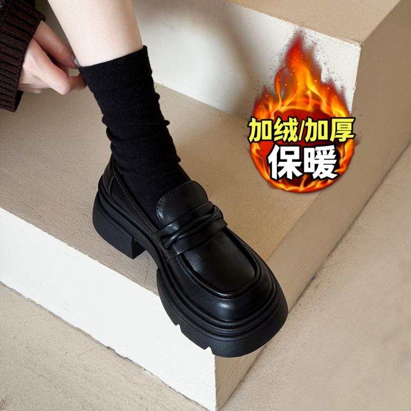 Black velvet autumn and winter British style thick-soled small leather shoes, warm cotton shoes size