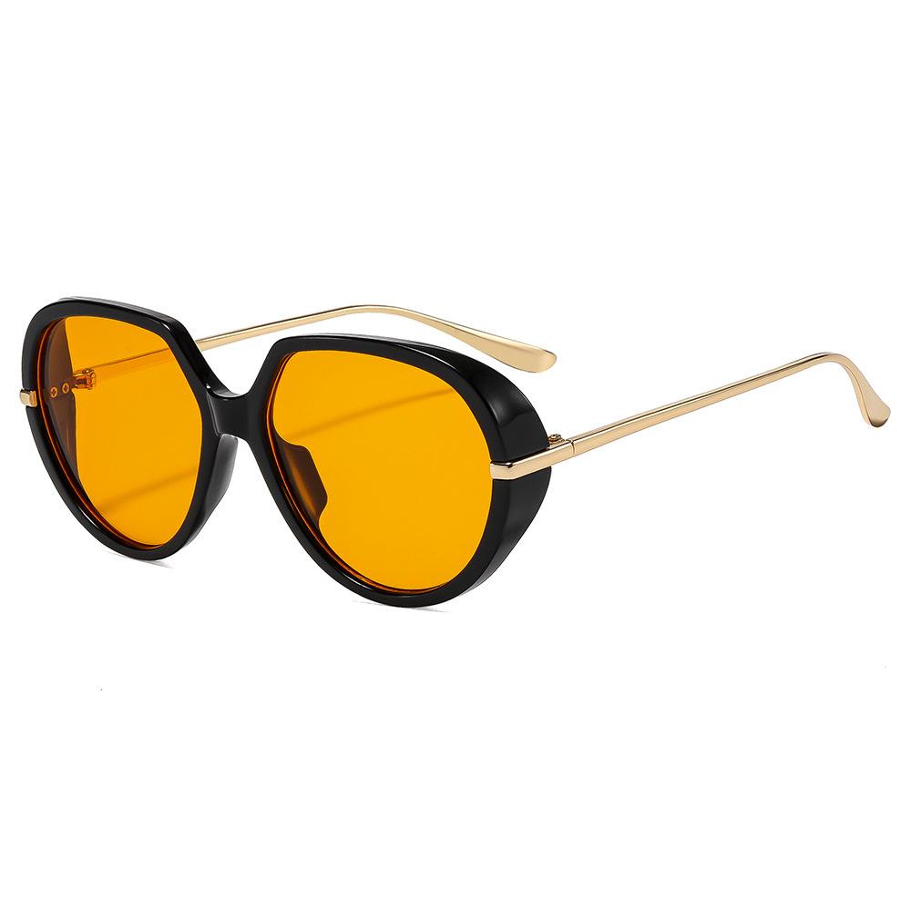 Chic Oversized Sunglasses with UV Protection – Trendy High-End Street Style