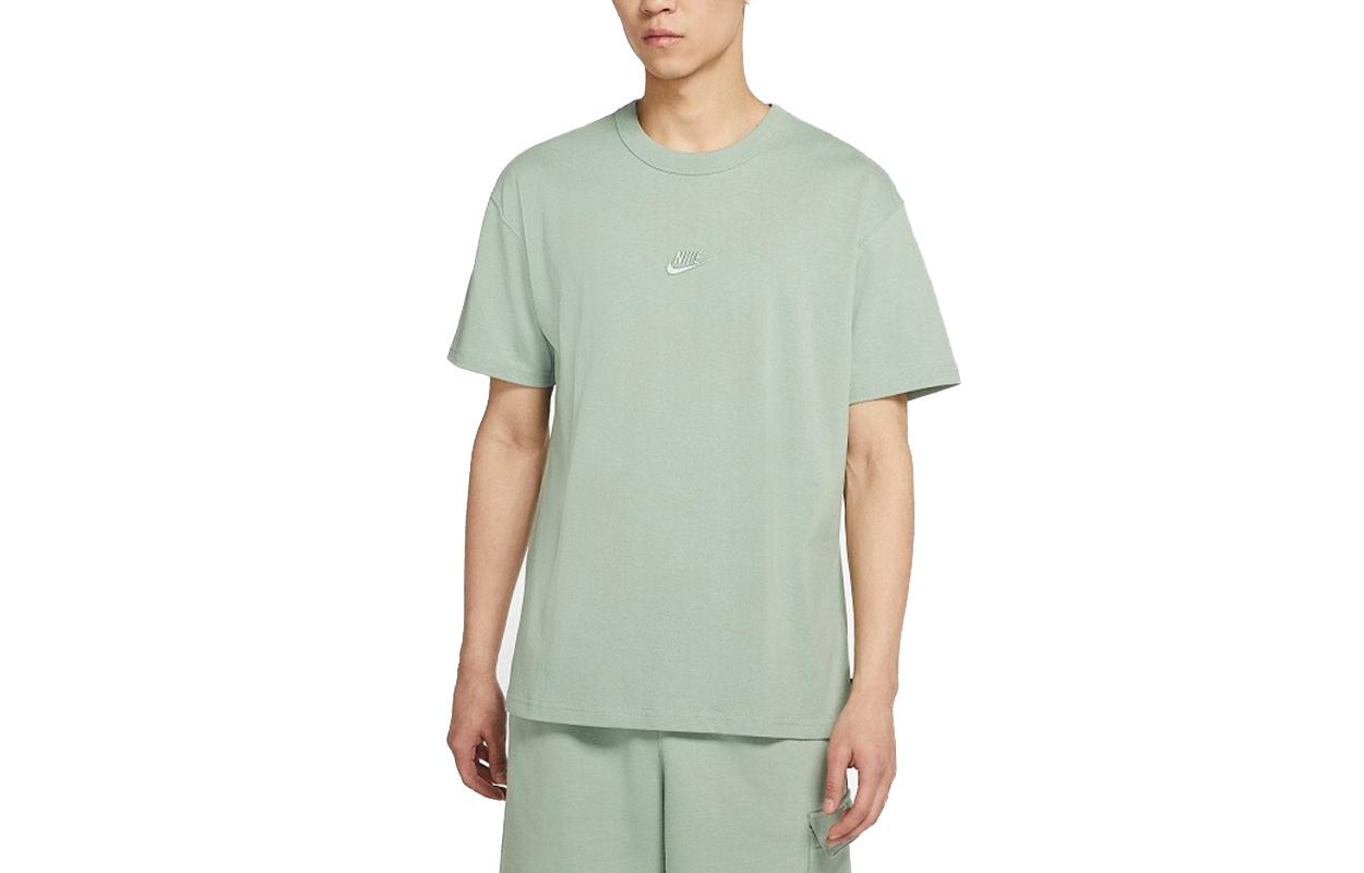 Nike T Shirts Men s Green Crew Neck Moderate Straight Fit DB3194-006 M