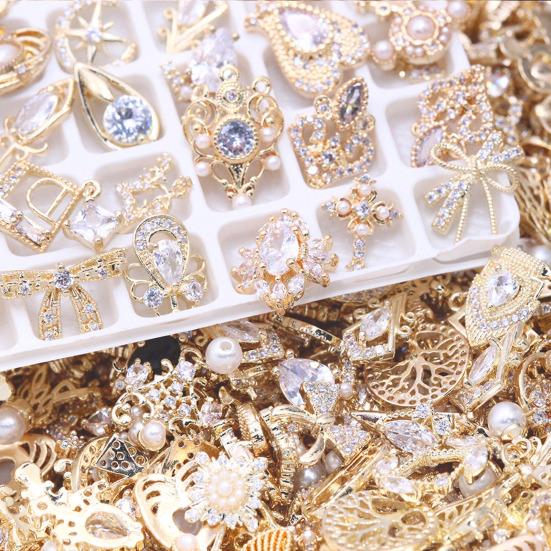 Eco-friendly Nail Decorations Glitter Zircon 3D Effect