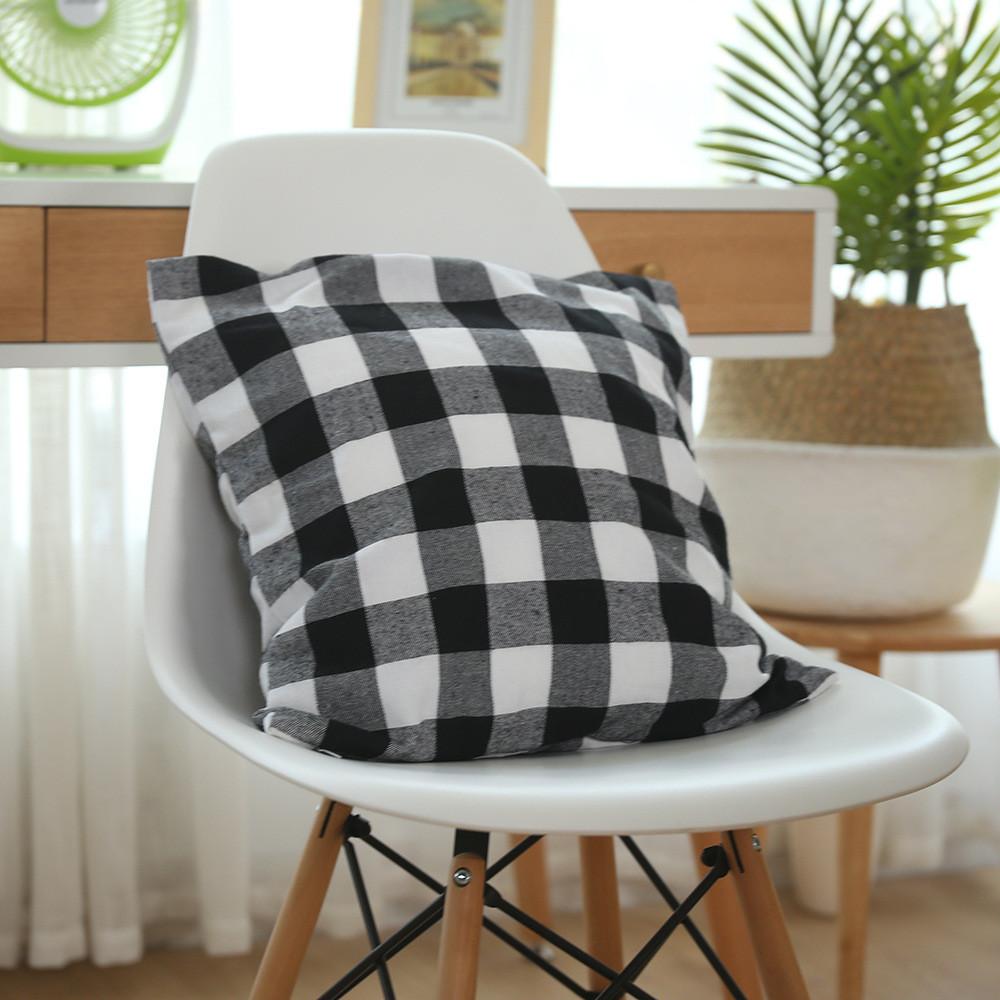 Cozy Red And Black Plaid Christmas Throw Pillow Cover Soft Square Cushion Case 45x45cm