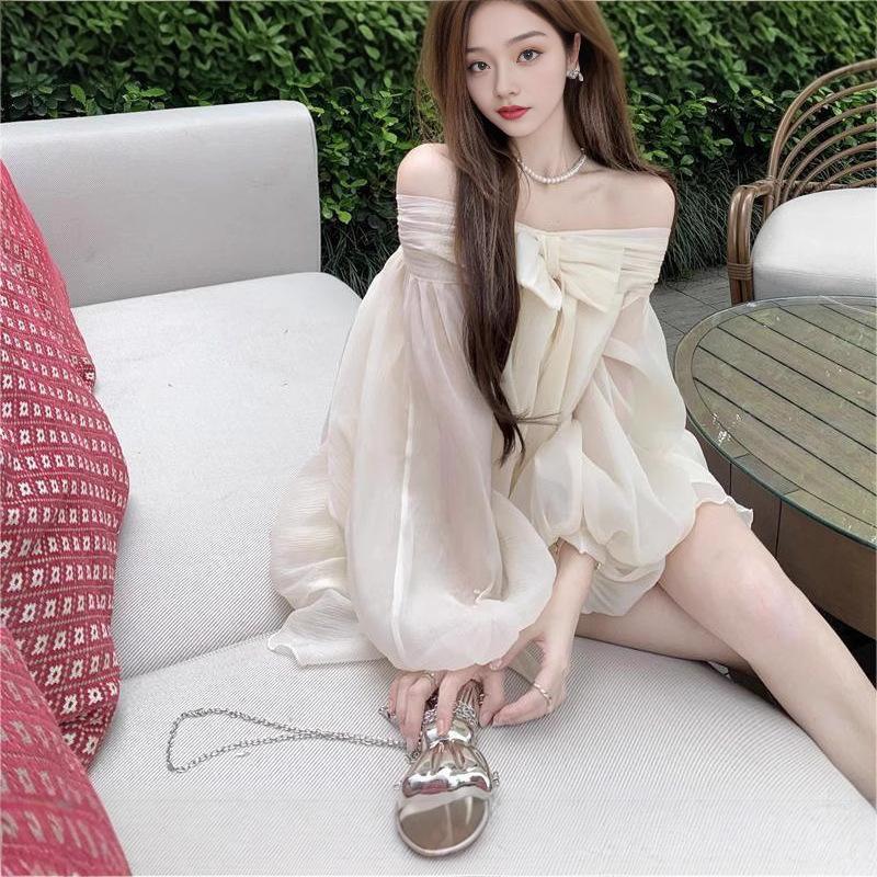 Gentle wind French bow one-word shoulder chiffon dress summer new temperament age-reducing loose and thin short skirt