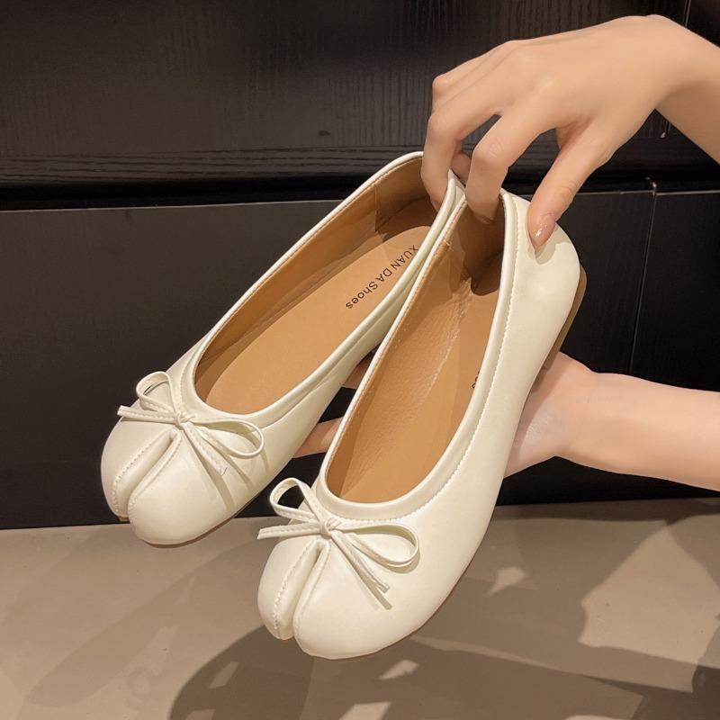 Summer Women's Bowknot Flat Tabi Ninja Shoes Pig Toe Slippers Lazy Person Horse Hoof Shoes Women Split Toe Mocassines Loafers