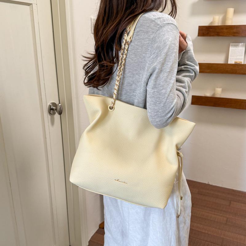 2026 Spring/Summer Women's Large Capacity Fashion Chain Bucket Bag - Casual Commute Shoulder Handbag