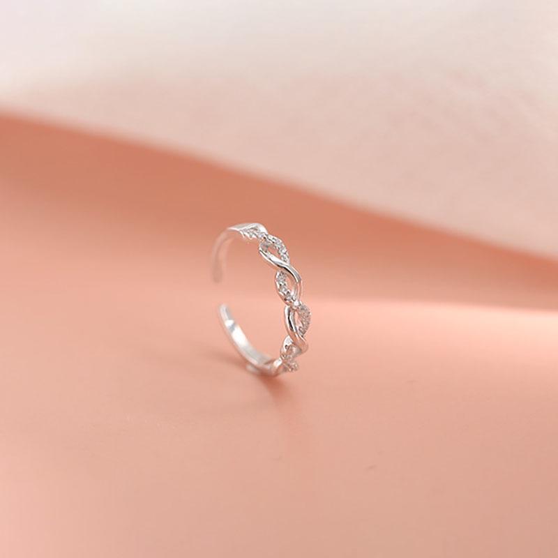 Braided Twist Adjustable Ring for Women with Diamonds - Light Luxury, Trendy Style Adjustable