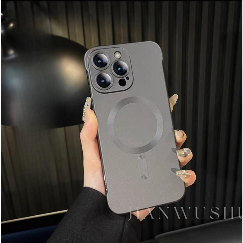 Applicable To IPhone16 Metal Paint Without Frame Magnetic Suction Apple 15promax Ultra Thin PC Bare Metal Sense Mobile Phone Case 14