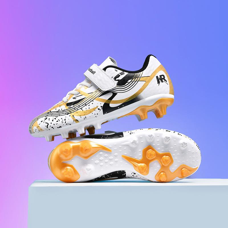 Summer New Children's Football Shoes Youth Long Nails Broken Nails Outdoor Sports Shoes Non-slip Professional