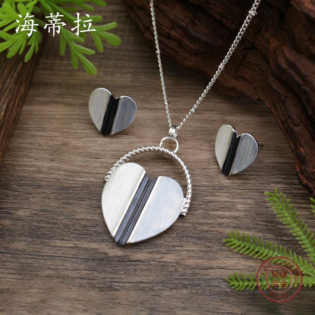 New Color Painting Oil Love Stud Earrings Pendant Set Women's Simple and Cute Heart Stud Earrings Necklace Set