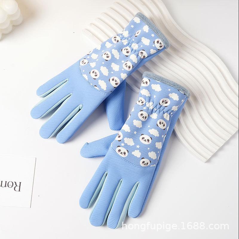 Austrian Velvet Children's Thermal Gloves Winter Panda Boys and Girls Fleece Anti-splashing, Windproof and Thickened Outdoor Play Snow Gloves