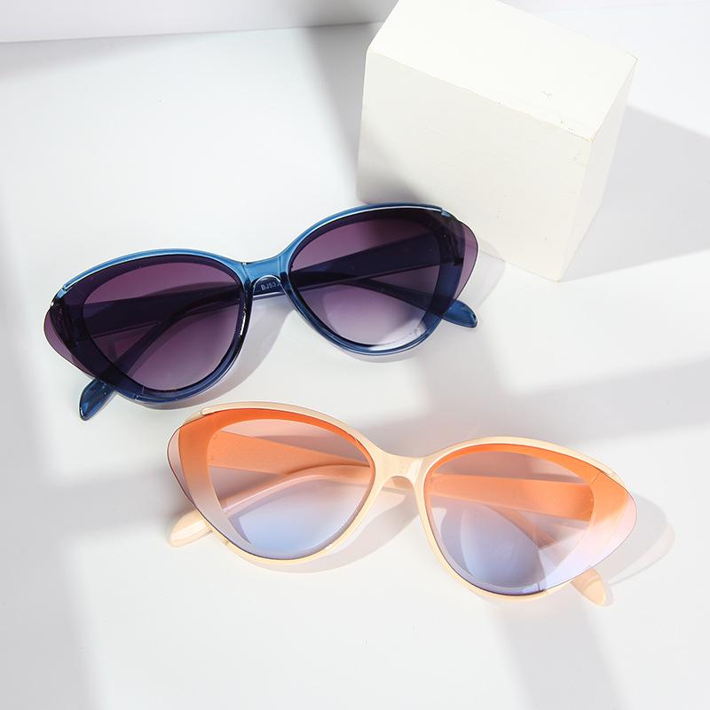 Women Cat Eye Sunglasses Vintage lenses Frame Retro Sunglasses UV400 Protection Eyewear Fashion Eyewear sun glasses for female