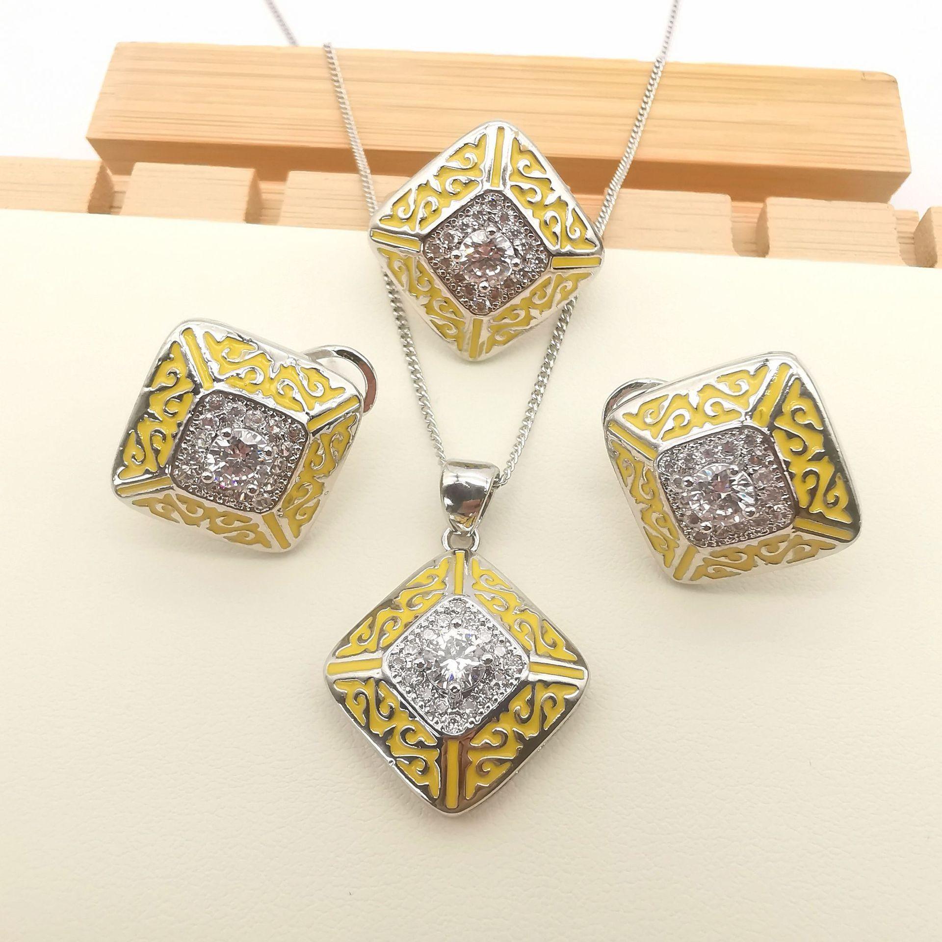 

Набор украшений в ретро этническом стиле с узорами из капельной эмали, европейский и американский стиль, инкрустированные цирконом Ring size 8