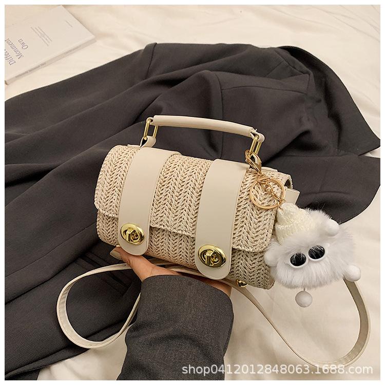 

2025 new niche design pillow bag trend explosion exquisite women s shoulder messenger bag woven portable commuter bag белый