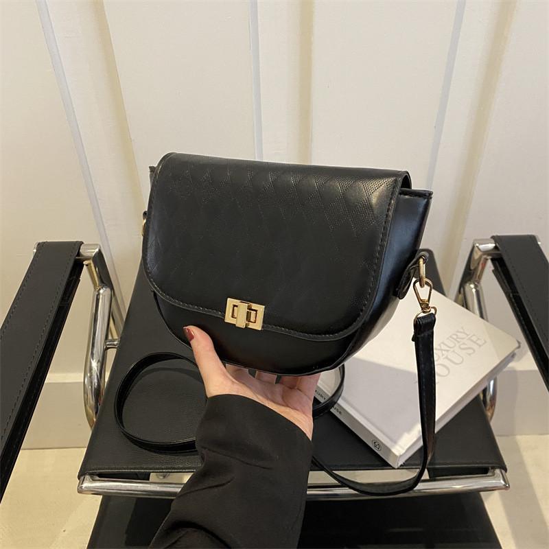 Vintage-inspired Small Saddle Bag With Stitch Detailing For Fashionable Women