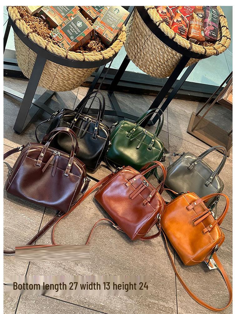 Temperamentvolle Dame Echtes Leder Boston Kissen Umhängetasche: Stilvolles, strukturiertes Oberleder aus pflanzlich gegerbtem Rindsleder für Damen