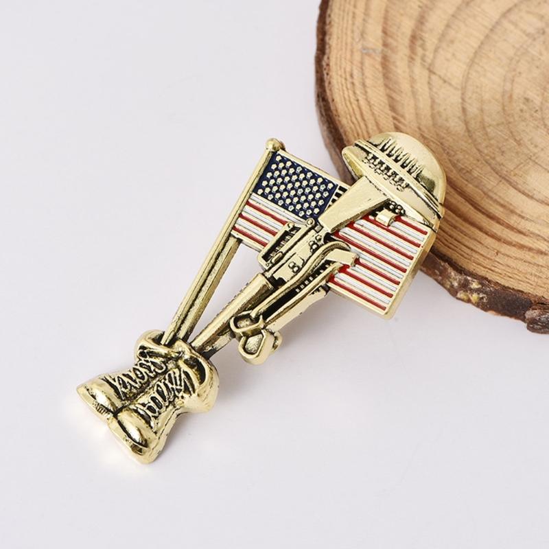 Historical Soldier Memorial Pin High Quality Metal Men's Armed Accessories Unique Bagde For Display And Wear