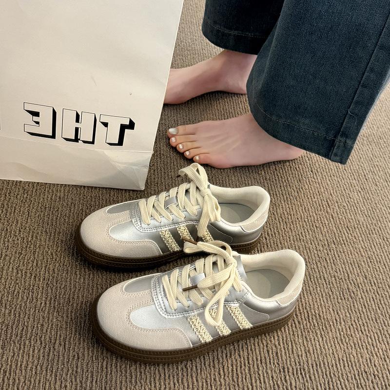 

Серебристые тренировочные кроссовки Forrest Gump женские 2025 новая весна и лето нишевые ретро балетный стиль универсальные повседневные туфли на толстой подошве 40 серебряный