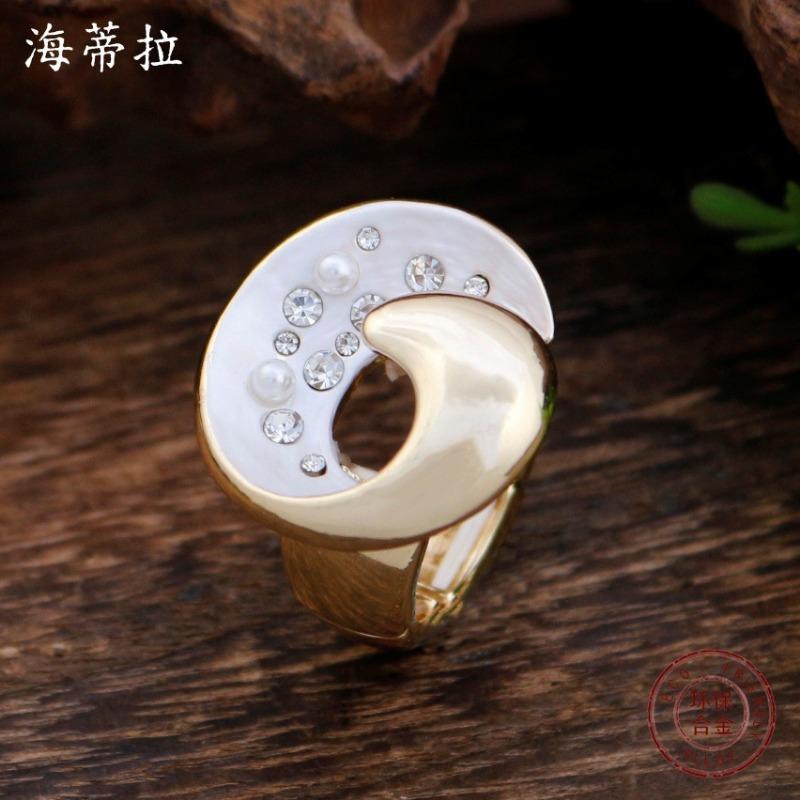 New enamel geometric hollow starry sky ring women's creative high sense diamond inlaid alloy ring