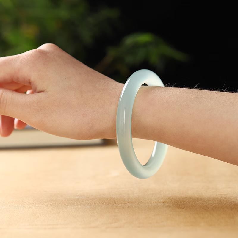 Natural Jade Bracelet Fashionable and Simple Blue and White Women's Ice Fine Round Jade Bracelet