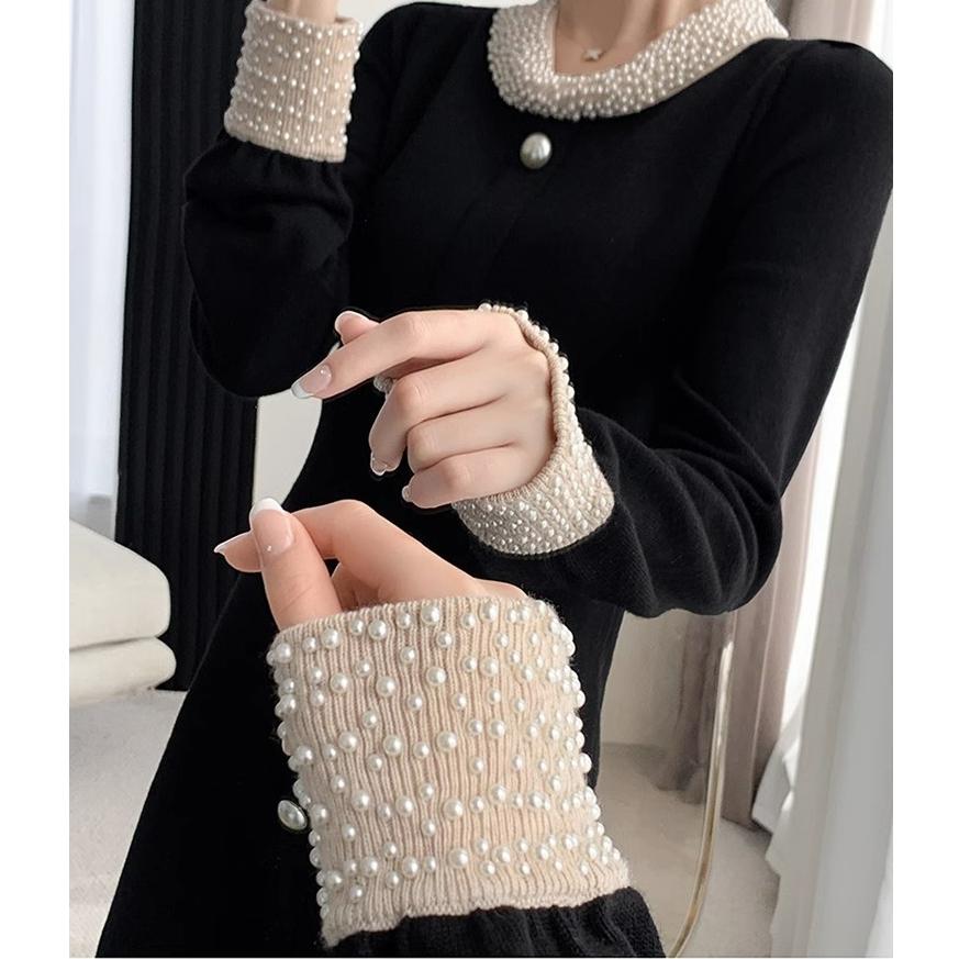 With Coat, Long Sweater Skirt, Temperament, Ladies, French Hepburn Style, Black Bottoming Knitted Dress, Women's Autumn and Winter Models