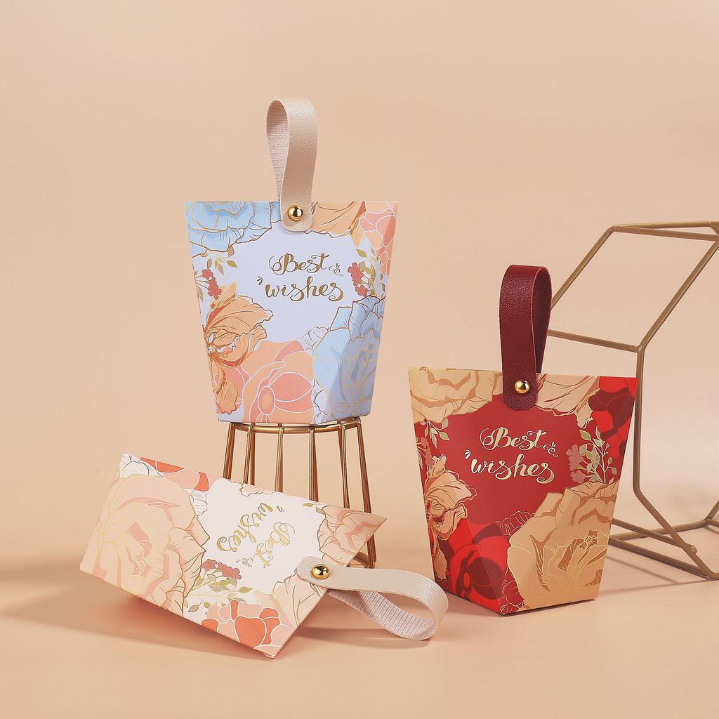 24PCS New Happy Candy Box, European Flower Wedding Candy Bag, Portable Small Gift Packaging Box, Engagement Candy Box.