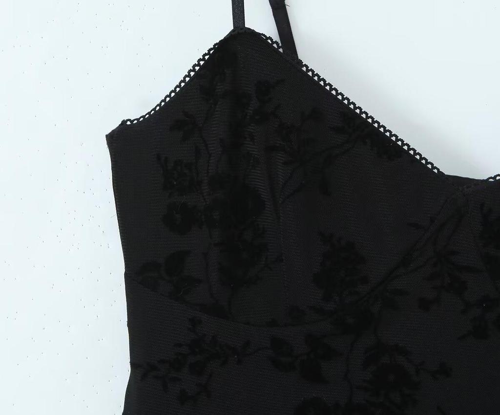 Autumn 2025 European Style Women's Black Mini Slip Dress