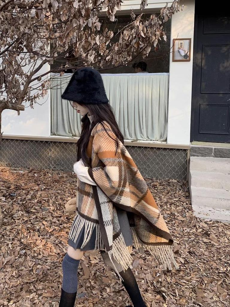 Korean Style Plaid Shawl Coat - Women's Spring/Autumn Cashmere-Feel Tassel Cloak