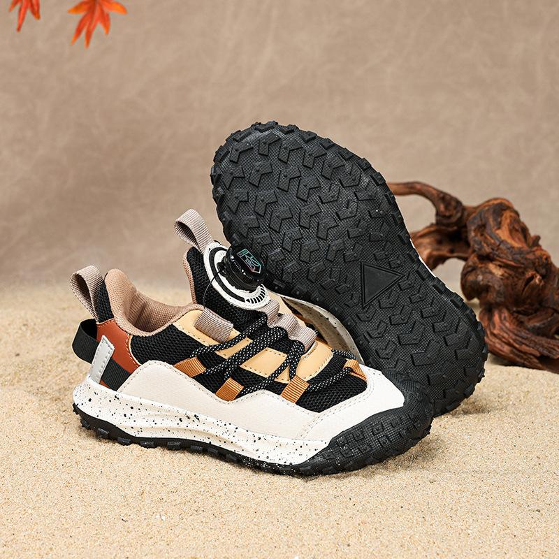 Boys 2025 shoes classmates new mesh breathable children outdoor middle and older children non-slip sports shoes running shoes