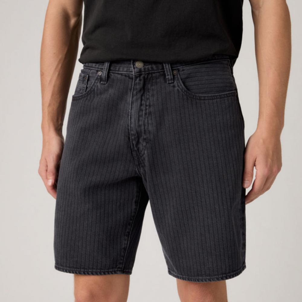 Levi S Men S 468 Stay looSe ShortS A84610036