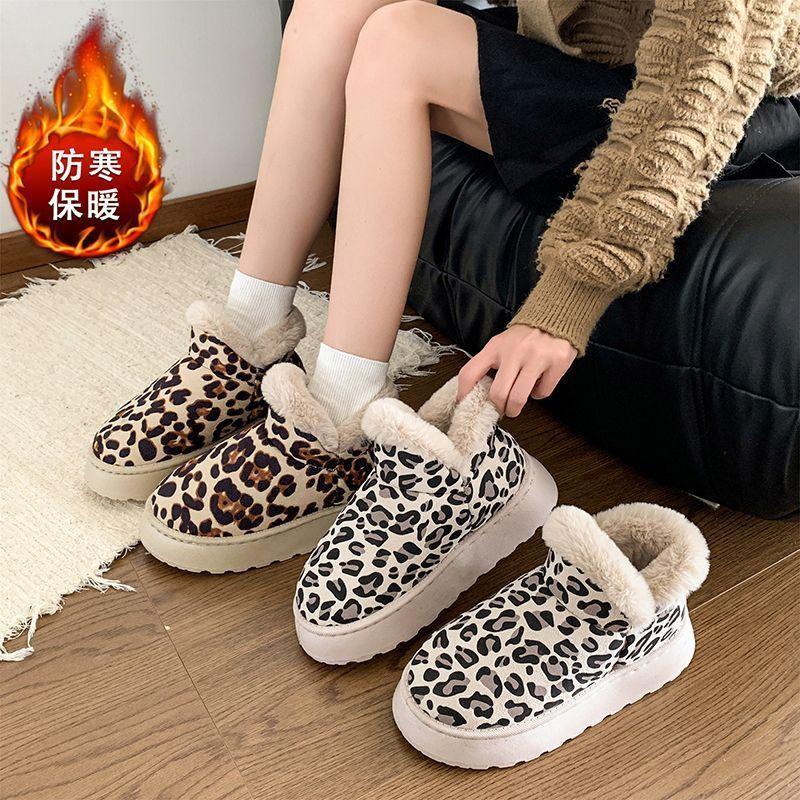 Warm wool cotton shoes leopard print bread shoes 2025 winter new retro platform low-top snow boots for women