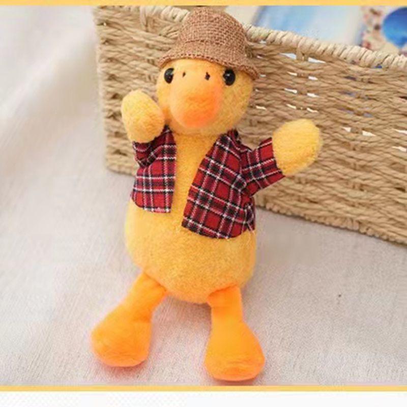 

Duck Yellow Little Keychain Backpack Ornament Straw Hat Duck Pendant Toy Kids жёлтый