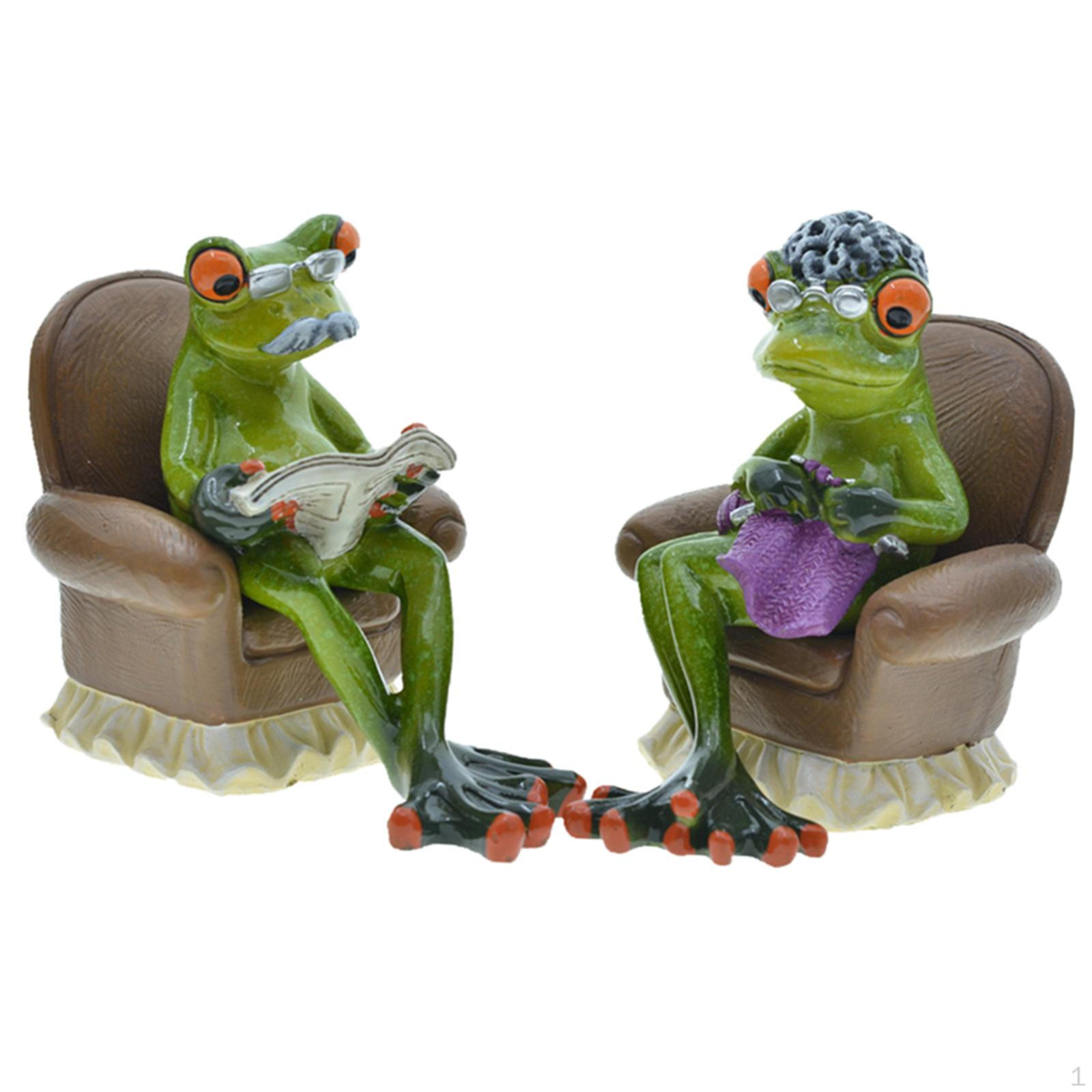 

2 Leggy Couple Frog Figurine Resin Collectible Funny for Living Room 8cmx10cm