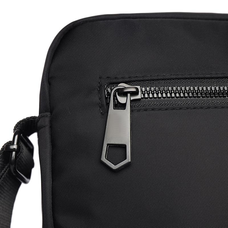Men's Oxford Shoulder Bag Commuter Lightweight Crossbody Nylon Bag