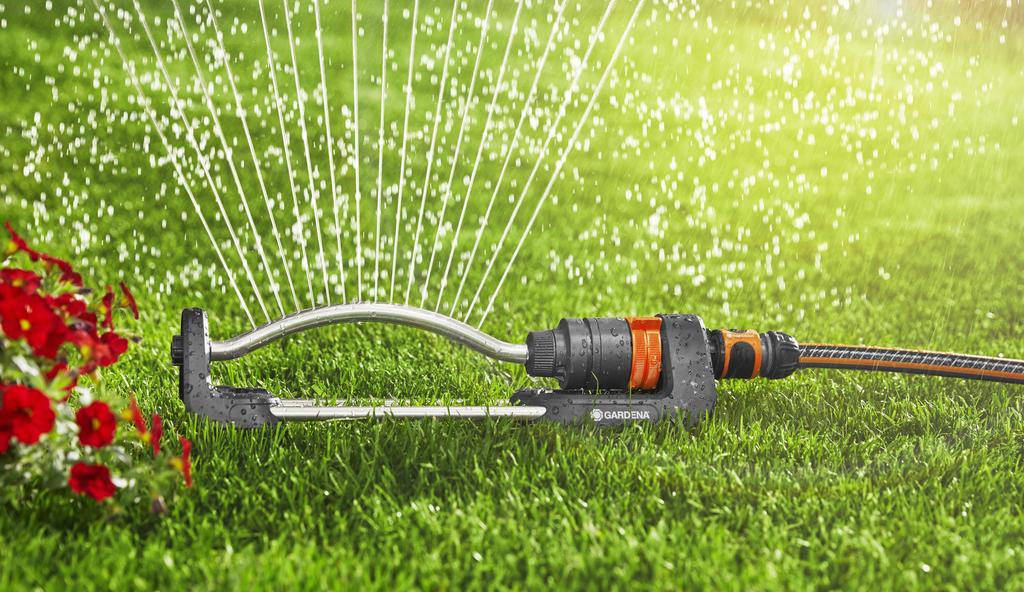 Gardena Aqua 18700-20 Oscillating Sprinkler For Watering And Irrigation