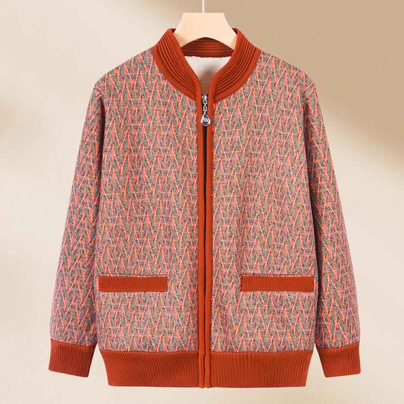 Mom Spring Knitted Sweater Women's New Middle-aged and Old Velvet Cardigan Top Spring and Autumn Grandma Sweater Jacket